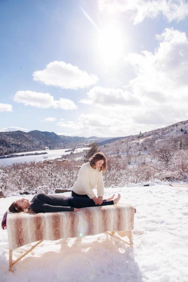 Wanderer Studio, An Off Grid Mountain Guest Studio With Fantastic Views Гленвуд Спрингс Экстерьер фото